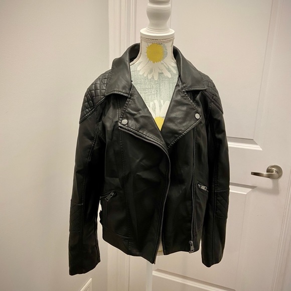 New Black Leather Jacket (with tags) - Picture 2 of 6